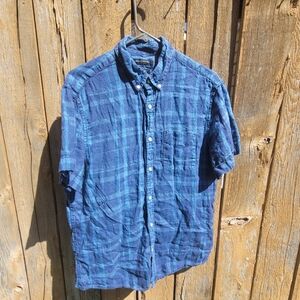 Banana Republic 100% linen Camden standard fit medium